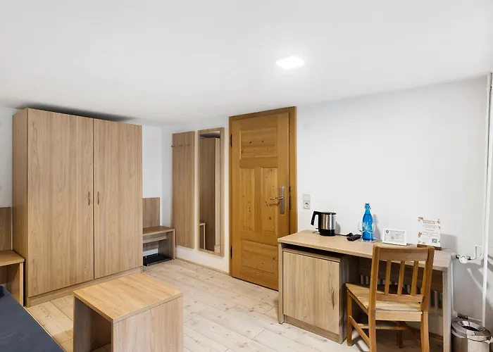 Holzwurm Guest house