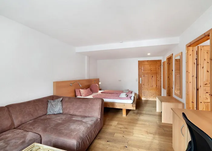 Holzwurm Guest house