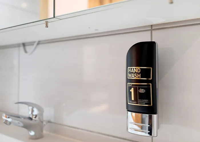 Holzwurm Guest house