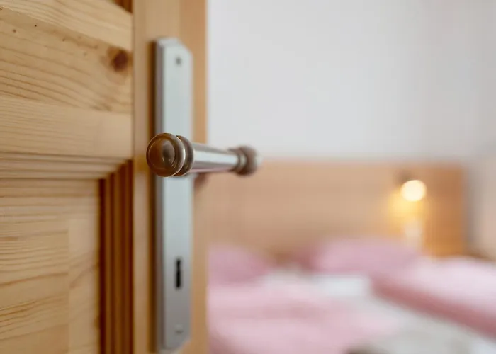 Holzwurm Guest house